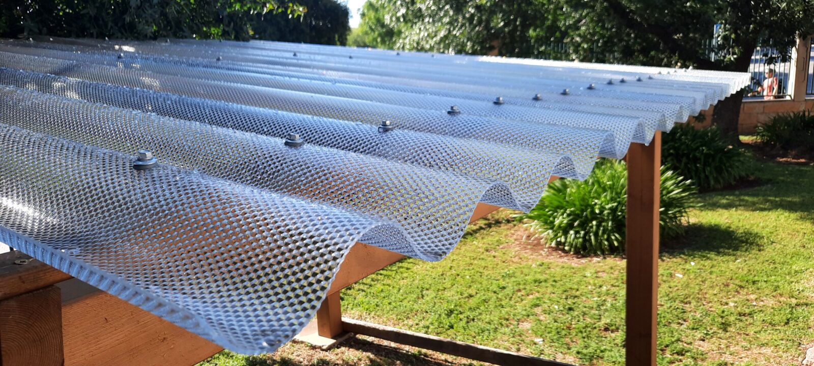 Poliweglan SUNTUF Beehive na wymiar